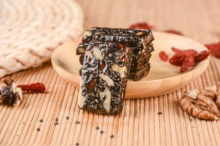 阿胶糕真假 阿胶糕真假三招轻松辨别-图片2